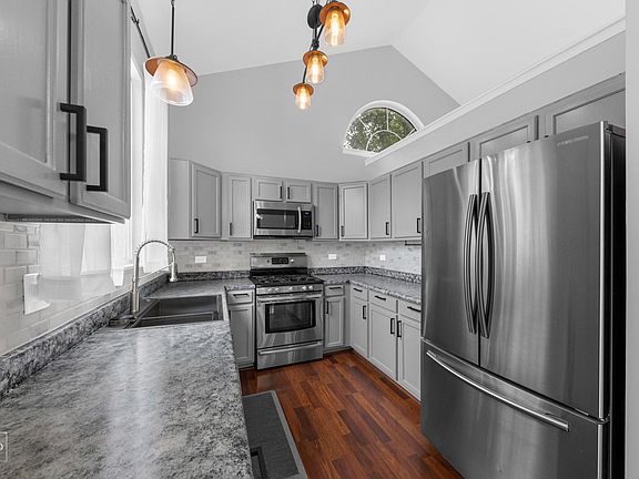 3rd image of 2395 N Orchard Ln