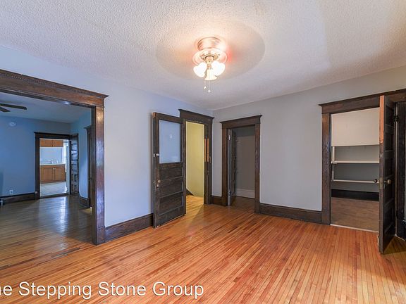 5th image of 419 W Franklin Ave #7348978