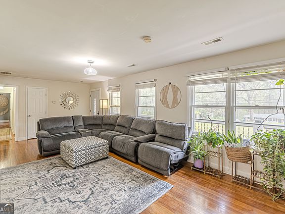 5th image of 3985 Stonewall Tell Rd