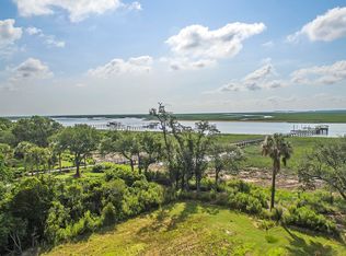 6161 Caravelle Ct, Awendaw, SC 29429