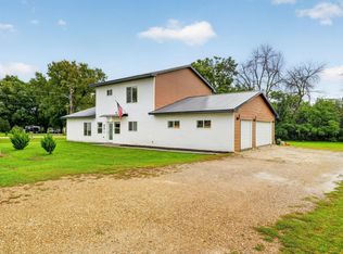 241 Pleasant St, Dexter, MN 55926