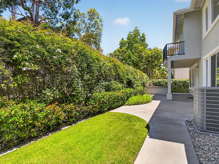 23611 Marin Way — Photo 14