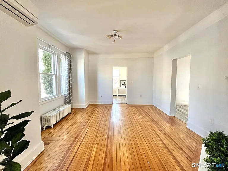 28 Wessels Pl #1 — Photo 6