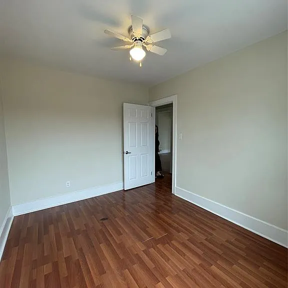 2329 Pillette Rd #2 — Photo 4