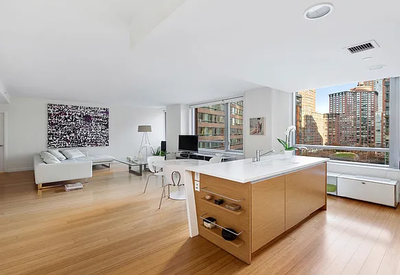 Sold by Keller Williams NYC | media 29