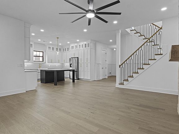 2nd image of 245 Sherman Ave