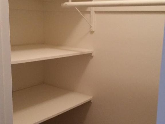 5th image of 648 La Grande Dr APT 2