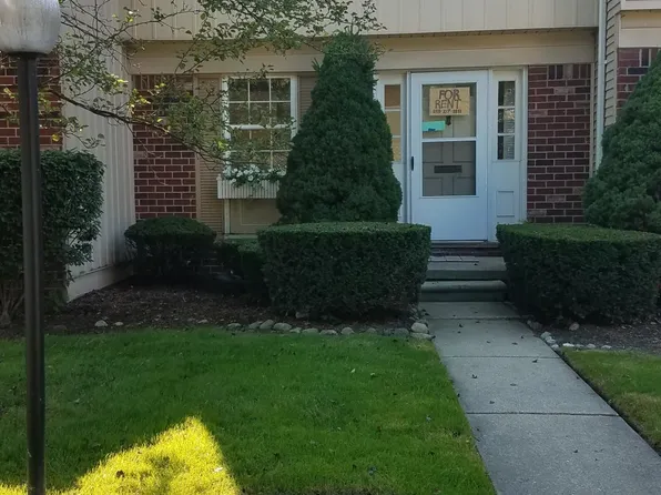 5768 Northfield Pkwy #544, Troy, MI 48098