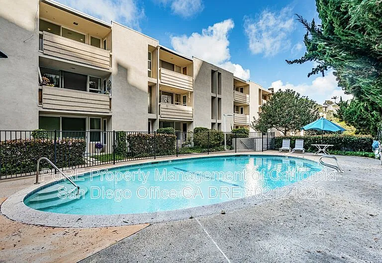 2510 Torrey Pines Rd #209 — Photo 1