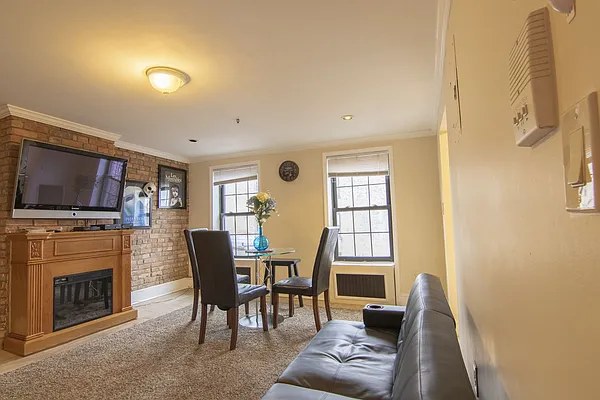 Rented by Scott Williams Realty LLC | media 16