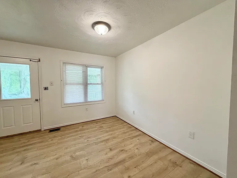 116B T Bird Ln — Photo 8