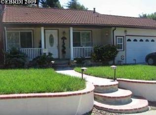 4522 Steele St, Oakland, CA