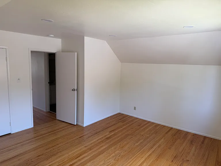 bonus room