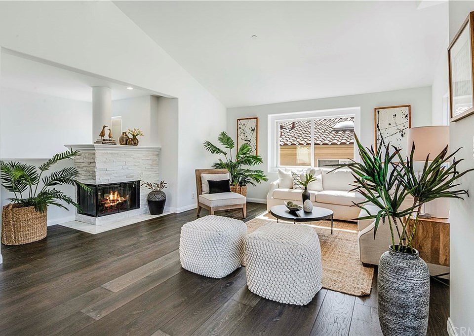 1st image of 1525 Artesia Blvd Unit D