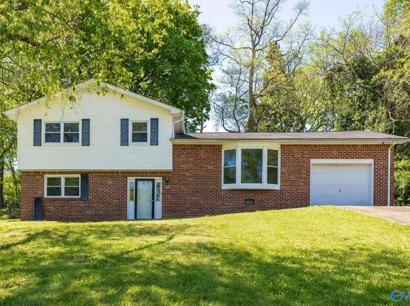 2809 Brett Rd NW, Huntsville, AL 35810