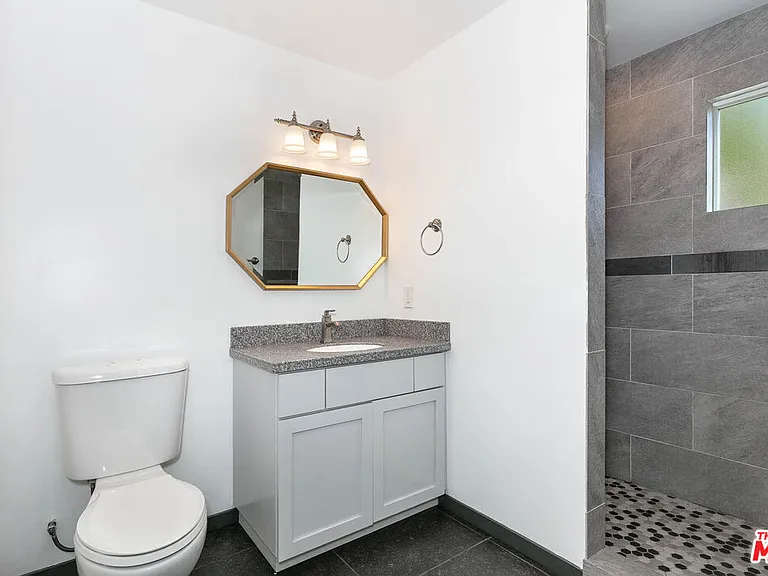 2914 Castle Heights Ave — Photo 22