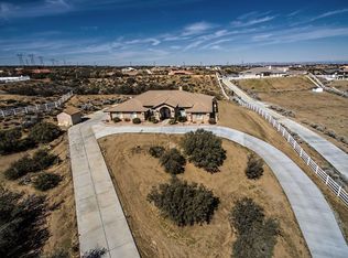 10282 Farmington St, Oak Hills, CA 92344