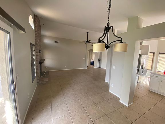 3rd image of 7080 W Mission Ln