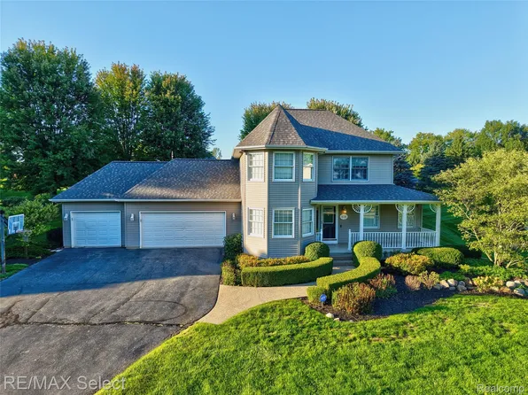 4224 W Four Lakes Dr, Linden, MI 48451