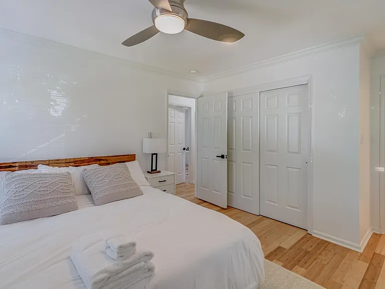 5600 Laniel Ct — Photo 20