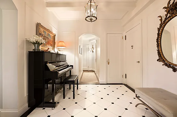 Sold by Compass | media 17