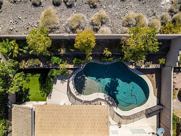 5th image of 1779 Antelope Valley Ave