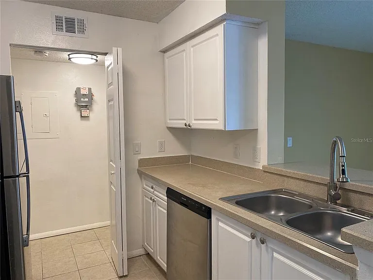 1225 Bermuda Lakes Ln #107 — Photo 8