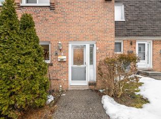 415 Silverstone Dr #4, Toronto, ON M9V3K6