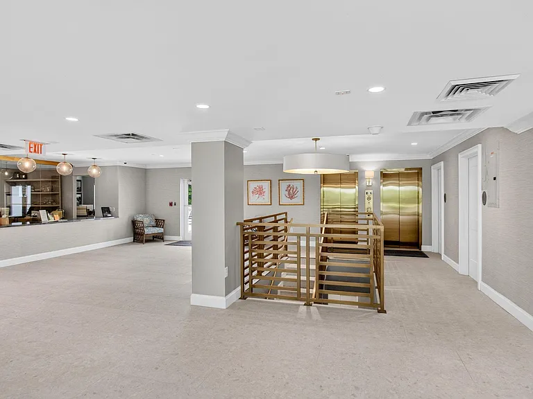 120 N Ocean Blvd #203 — Photo 64