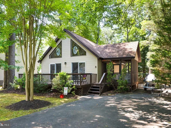 8 Deerfield Ct, Ocean Pines, MD 21811