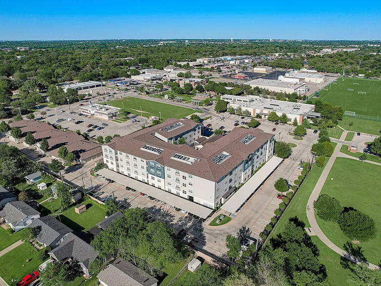 Heritage Village Residences — Photo 34
