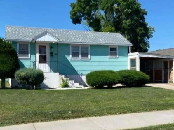 517 E 12th Street, North Platte, NE 69101