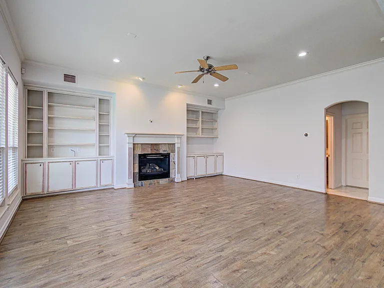 13514 Broadmeadow Ln — Photo 22