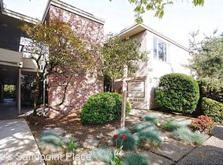 7407 Sand Point Way NE #12, Seattle, WA 98115