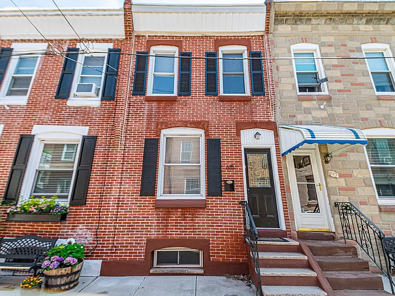 615 S Lecount St — Photo 22