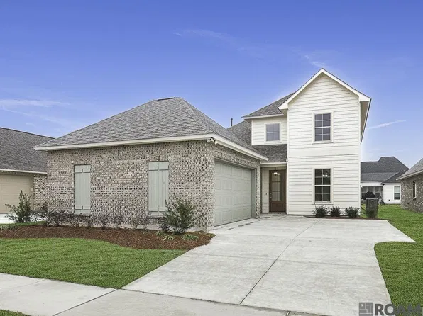 3236 Creekmere Ln, Saint George, LA 70810