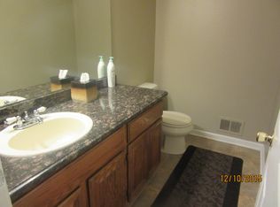 1804 Stauch Dr, West Bloomfield, MI 48324