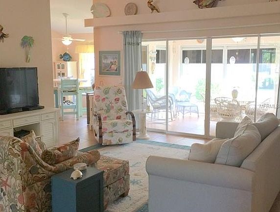 3rd image of 275 Lewis Cir