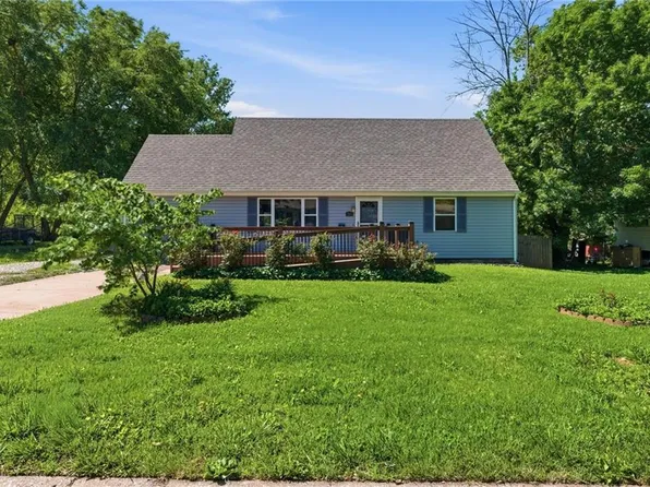 205 Eldorado Dr, Belton, MO 64012