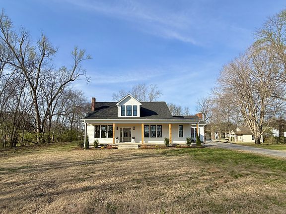 4th image of 1629 Cairo Rd