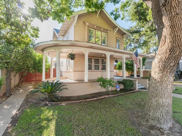 533 N Locust Street, Visalia, CA 93291