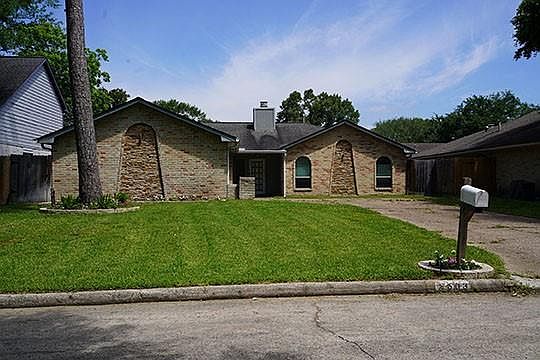 1st image of 2503 Shady Bayou Ln