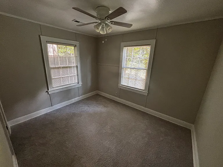 15 Claremont Dr — Photo 9