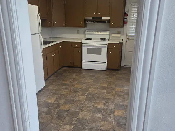 121 W Lancaster Ave, Reading, PA 19607