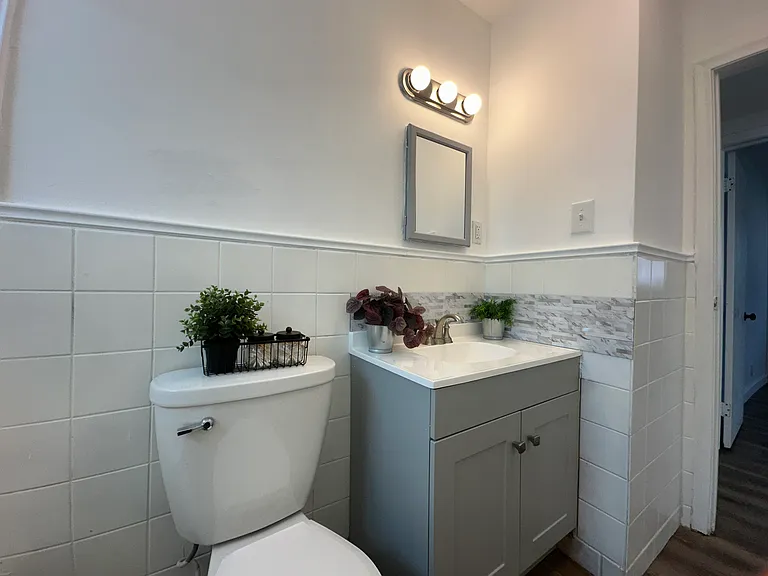 1615 E Greig Ave — Photo 13