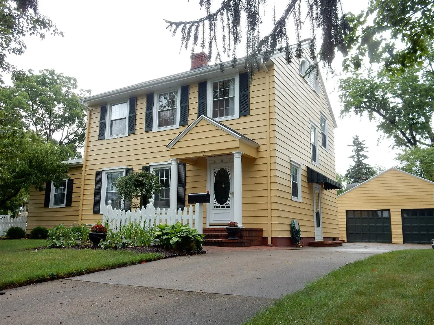 117 Kenwood Dr photo 1