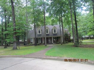 110 Hunters Ct, Crossett, AR 71635