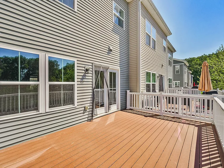 10711 Hinton Way — Photo 40