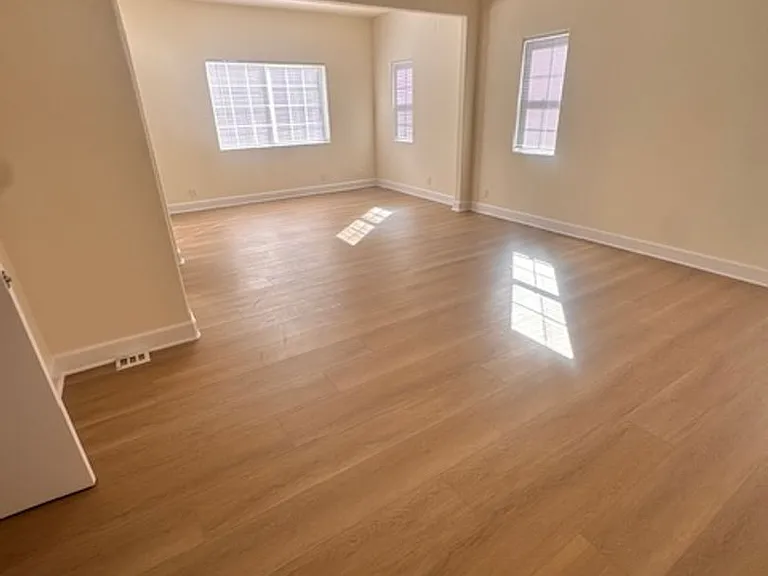 319 S Hamel Rd #AC — Photo 14