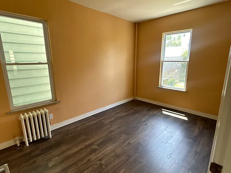 138 Hoyt St #1 — Photo 9